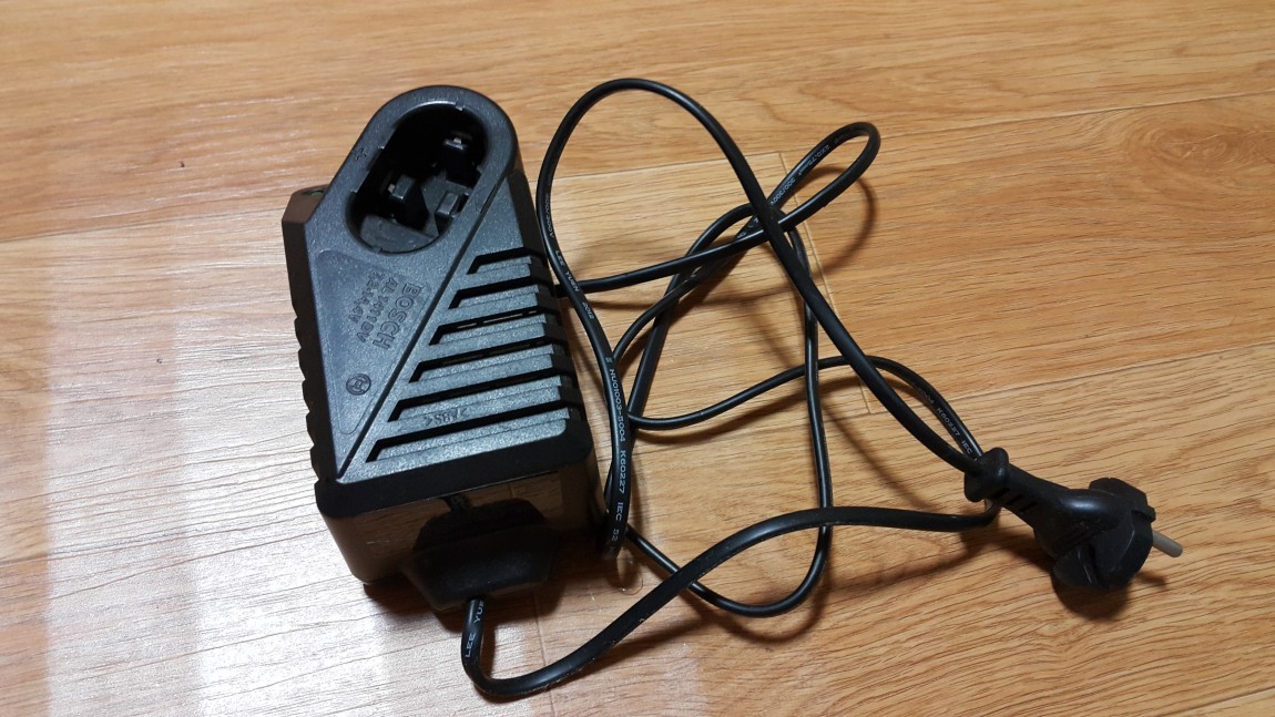 보쉬충전기 : 낚시사랑